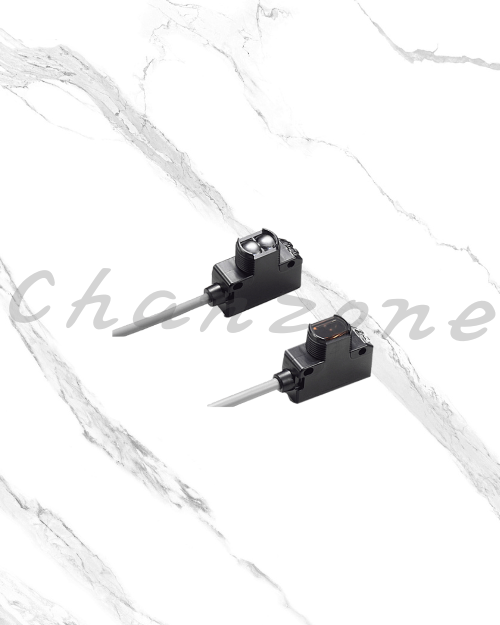 陽明電機 US系列-對照式 M18 Uni型光電傳感器 UT-6MN